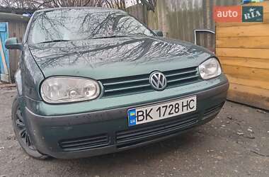 Хетчбек Volkswagen Golf 1999 в Талалаївці