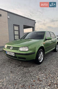Хэтчбек Volkswagen Golf 1998 в Виноградове