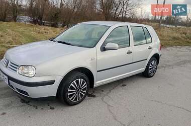 Хэтчбек Volkswagen Golf 1998 в Житомире