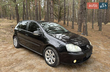Хэтчбек Volkswagen Golf 2009 в Киеве