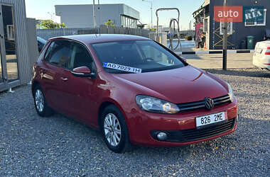 Хэтчбек Volkswagen Golf 2010 в Мукачево