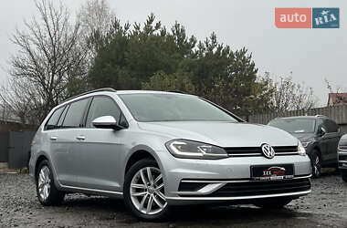 Универсал Volkswagen Golf 2020 в Луцке