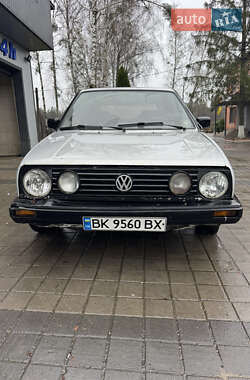 Хэтчбек Volkswagen Golf 1989 в Сарнах
