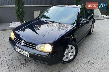 Хетчбек Volkswagen Golf 2001 в Ужгороді