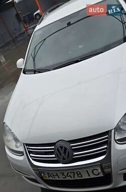 Универсал Volkswagen Golf 2009 в Бердичеве