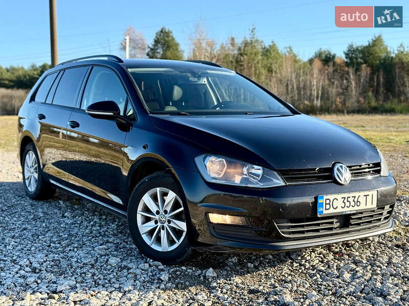 Універсал Volkswagen Golf 2014 в Новояворівську
