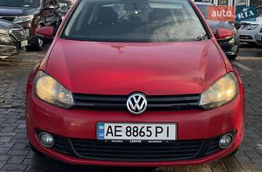 Хэтчбек Volkswagen Golf 2010 в Днепре