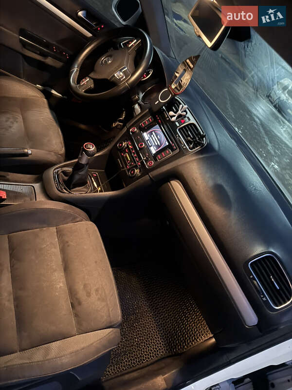 Универсал Volkswagen Golf 2010 в Житомире фото 7 Универсал Volkswagen Golf 2010 в Житомире