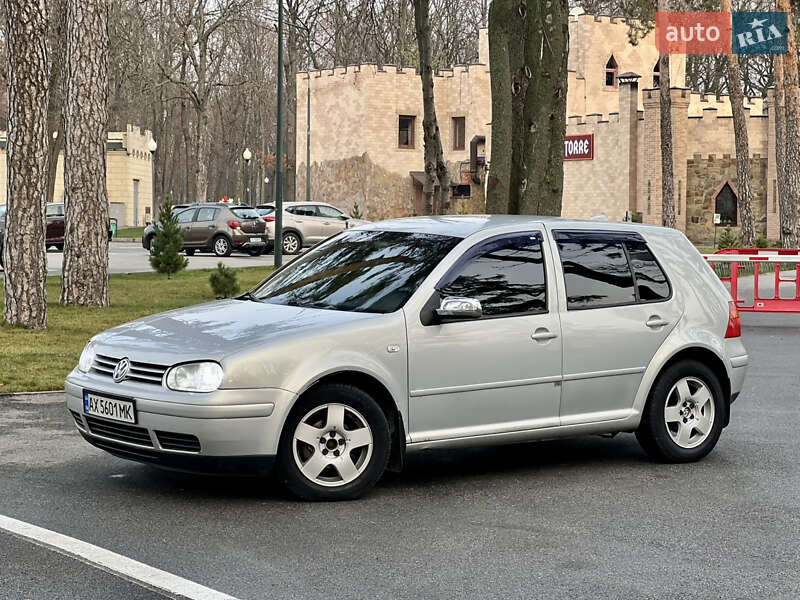 Хэтчбек Volkswagen Golf 1998 в Харькове