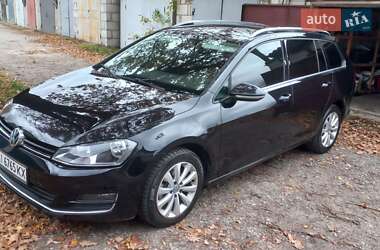 Универсал Volkswagen Golf 2013 в Киеве
