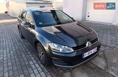 Универсал Volkswagen Golf 2016 в Ивано-Франковске