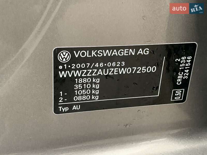 Хэтчбек Volkswagen Golf 2013 в Бердичеве