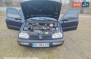 Хэтчбек Volkswagen Golf 1995 в Тернополе