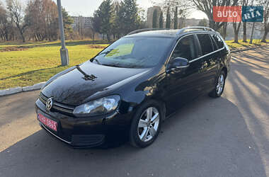 Универсал Volkswagen Golf 2011 в Ровно