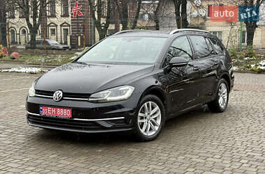 Універсал Volkswagen Golf 2020 в Луцьку