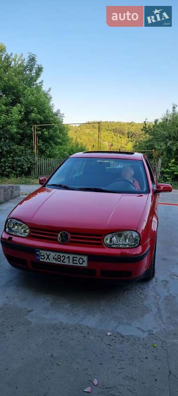 Хэтчбек Volkswagen Golf 1998 в Хмельницком