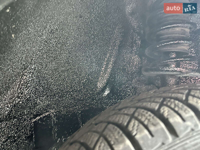 Хэтчбек Volkswagen Golf 1986 в Львове