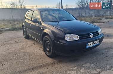Хэтчбек Volkswagen Golf 1999 в Харькове