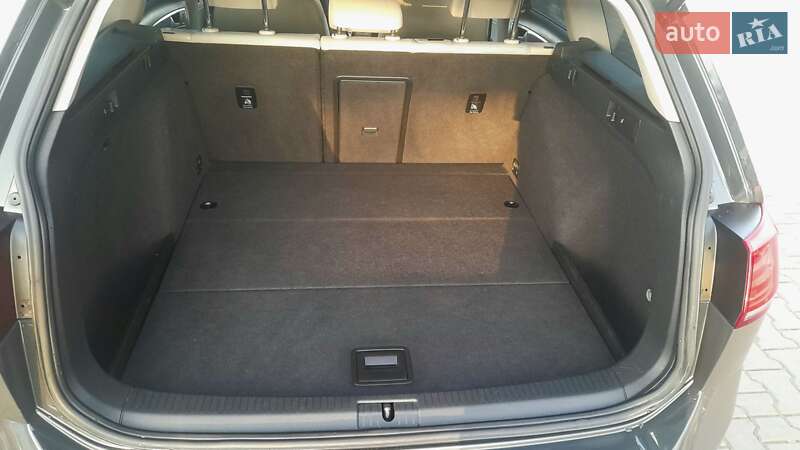 Универсал Volkswagen Golf 2016 в Коломые