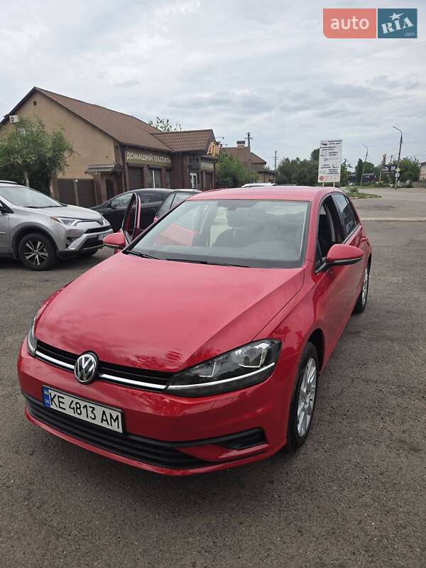 Хэтчбек Volkswagen Golf 2018 в Кривом Роге фото 7 Хэтчбек Volkswagen Golf 2018 в Кривом Роге