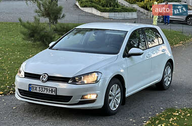 Хэтчбек Volkswagen Golf 2015 в Хмельницком