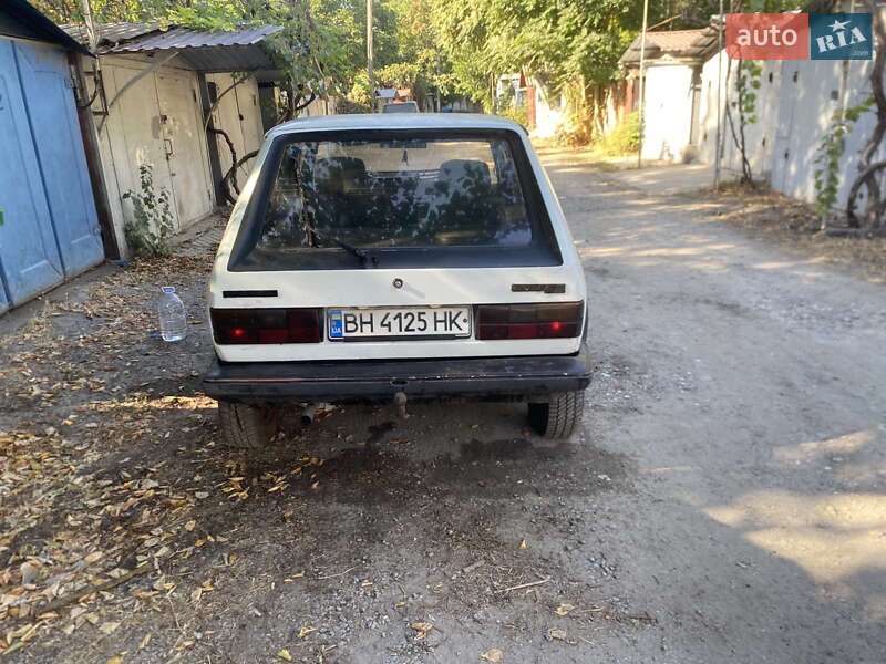 Хэтчбек Volkswagen Golf 1982 в Одессе