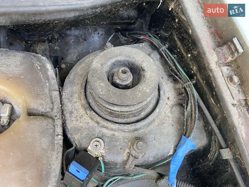 Хэтчбек Volkswagen Golf 1982 в Одессе