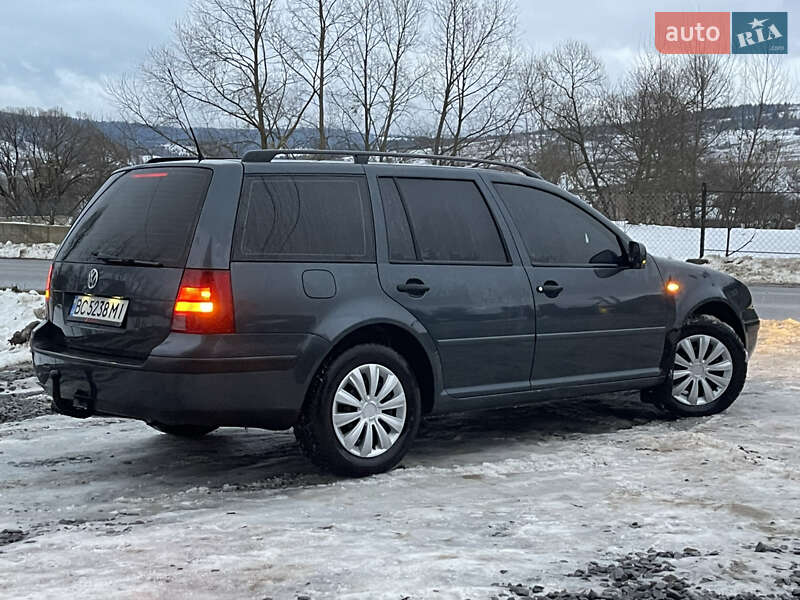 Універсал Volkswagen Golf 2000 в Турці