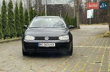 Універсал Volkswagen Golf 2004 в Трускавці