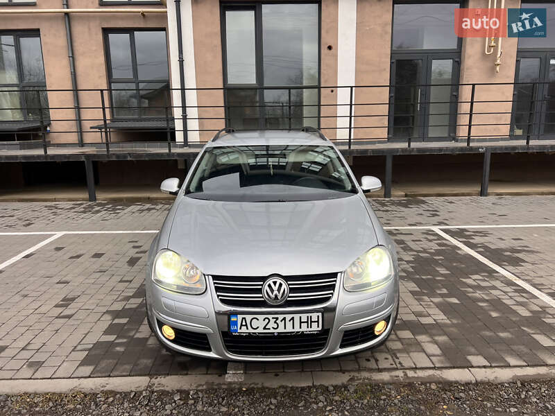 Универсал Volkswagen Golf 2008 в Ковеле