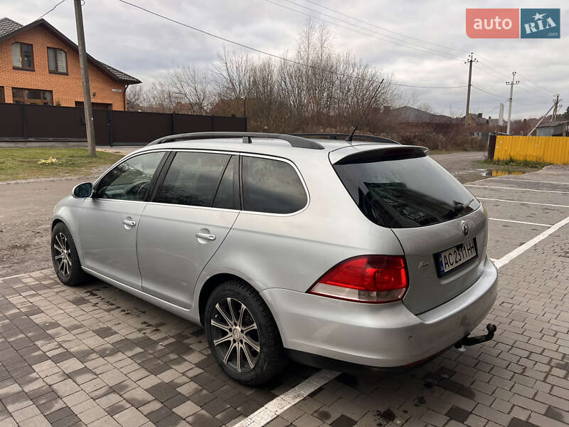 Универсал Volkswagen Golf 2008 в Ковеле