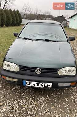 Хетчбек Volkswagen Golf 1997 в Вижниці