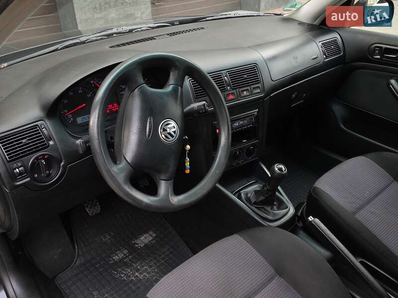 Хэтчбек Volkswagen Golf 2003 в Тернополе фото 22 Хэтчбек Volkswagen Golf 2003 в Тернополе