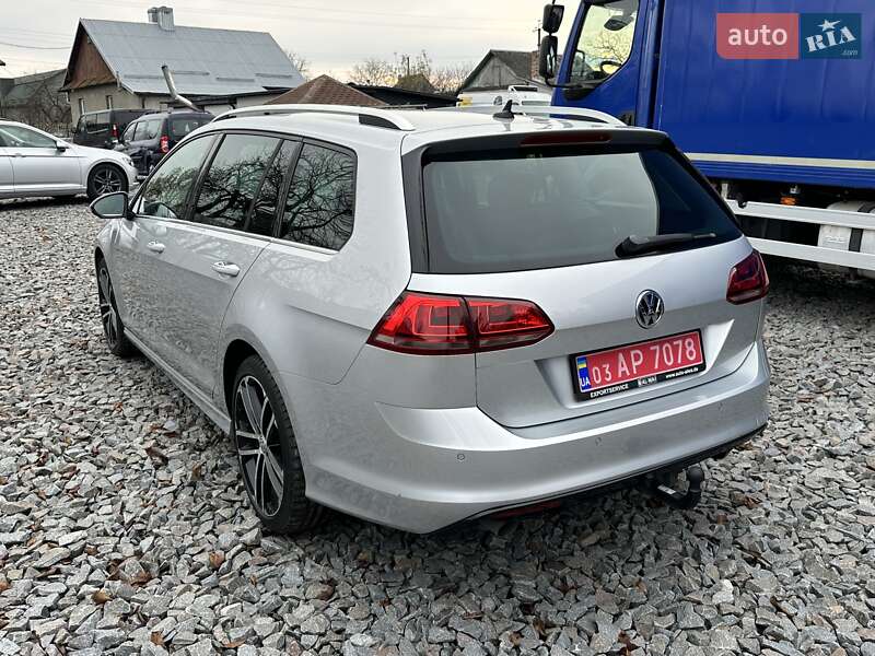 Универсал Volkswagen Golf 2015 в Ровно