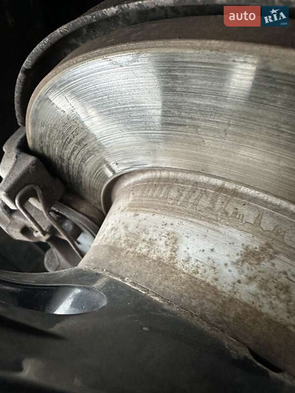 Универсал Volkswagen Golf 2015 в Ровно