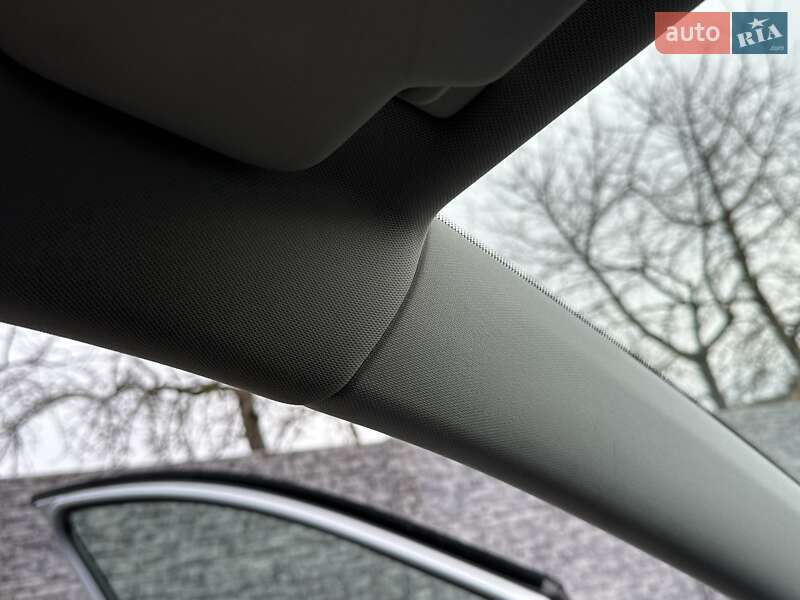 Универсал Volkswagen Golf 2015 в Ровно