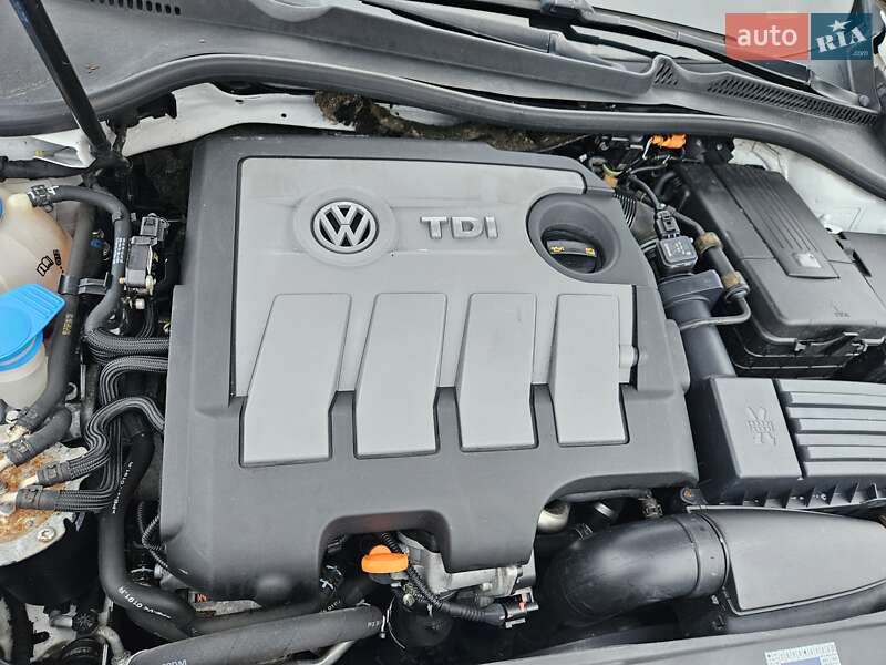 Универсал Volkswagen Golf 2010 в Луцке фото 5 Универсал Volkswagen Golf 2010 в Луцке