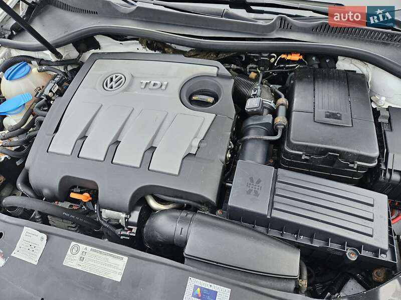 Универсал Volkswagen Golf 2010 в Луцке фото 15 Универсал Volkswagen Golf 2010 в Луцке