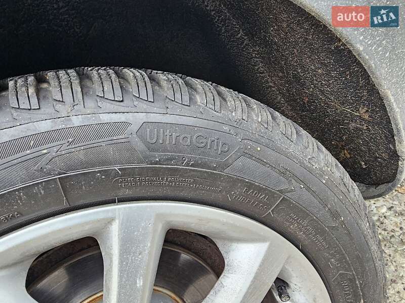 Универсал Volkswagen Golf 2012 в Ивано-Франковске