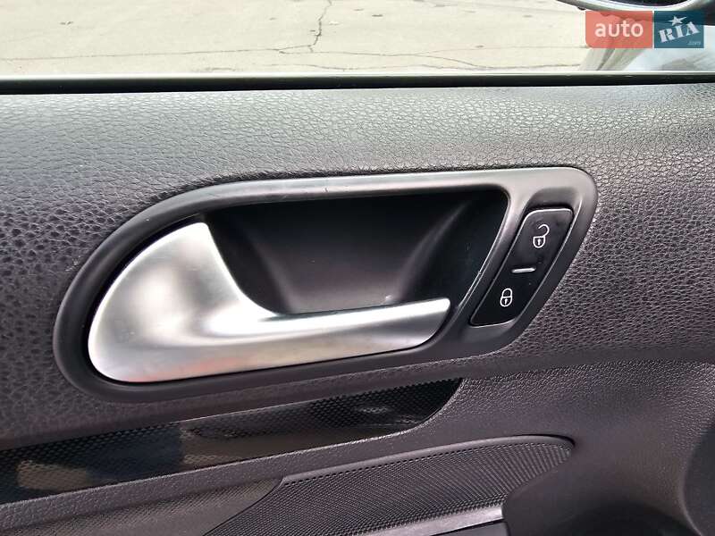 Универсал Volkswagen Golf 2012 в Ивано-Франковске