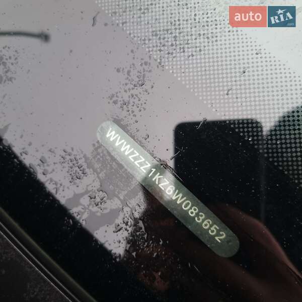 Хэтчбек Volkswagen Golf 2005 в Виннице