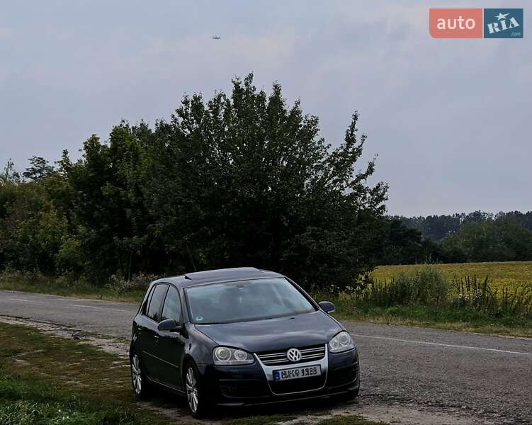 Хетчбек Volkswagen Golf 2007 в Києві