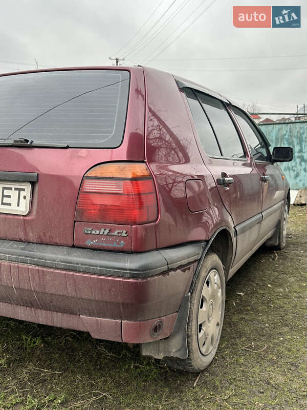 Хэтчбек Volkswagen Golf 1996 в Тернополе