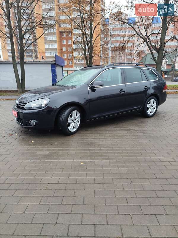 Универсал Volkswagen Golf 2010 в Белой Церкви