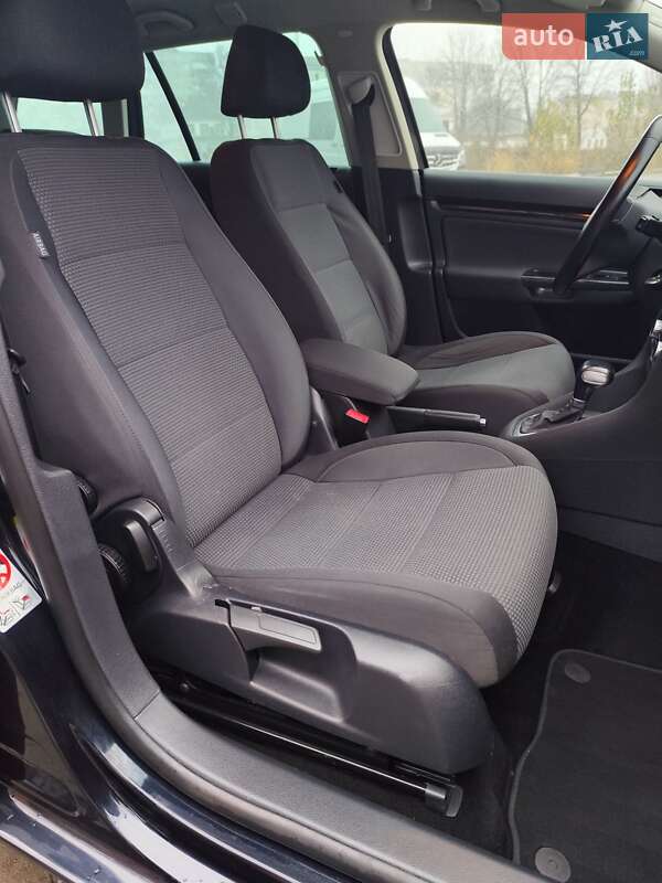 Универсал Volkswagen Golf 2010 в Белой Церкви