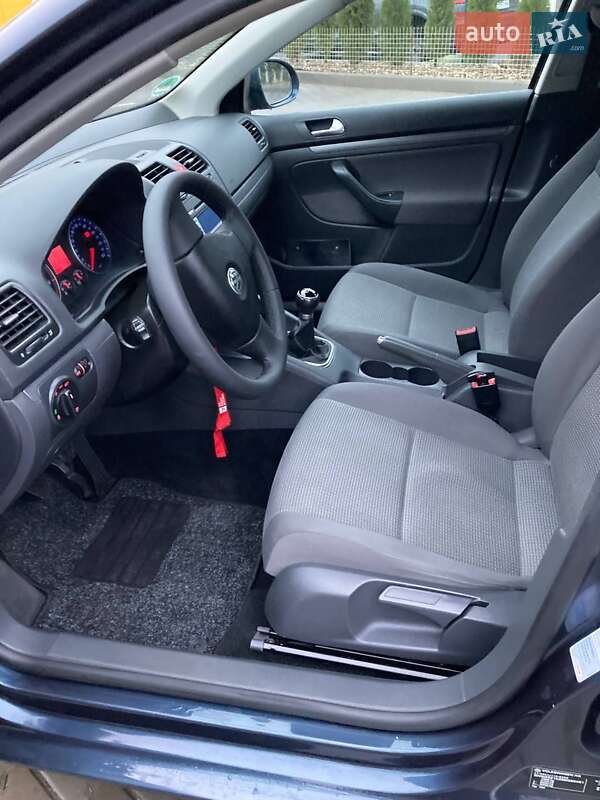 Универсал Volkswagen Golf 2008 в Виннице