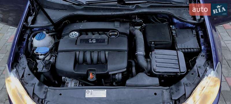 Хетчбек Volkswagen Golf 2009 в Решетилівці