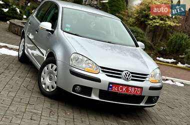 Хэтчбек Volkswagen Golf 2006 в Дрогобыче