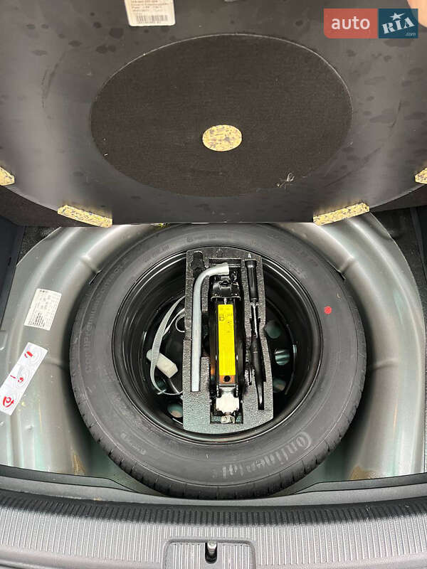 Универсал Volkswagen Golf 2011 в Луцке фото 29 Универсал Volkswagen Golf 2011 в Луцке