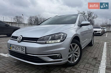 Универсал Volkswagen Golf 2019 в Житомире